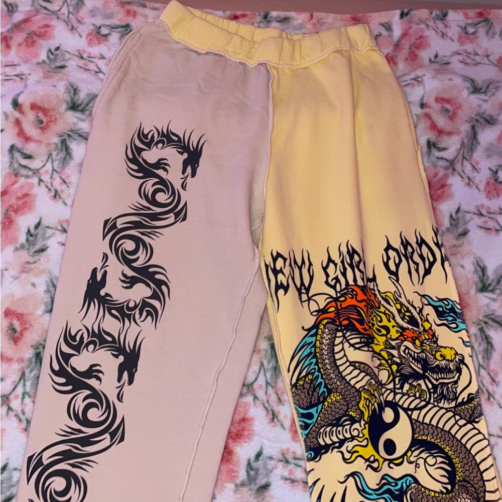 New Girl Order Sweatpants Size Medium